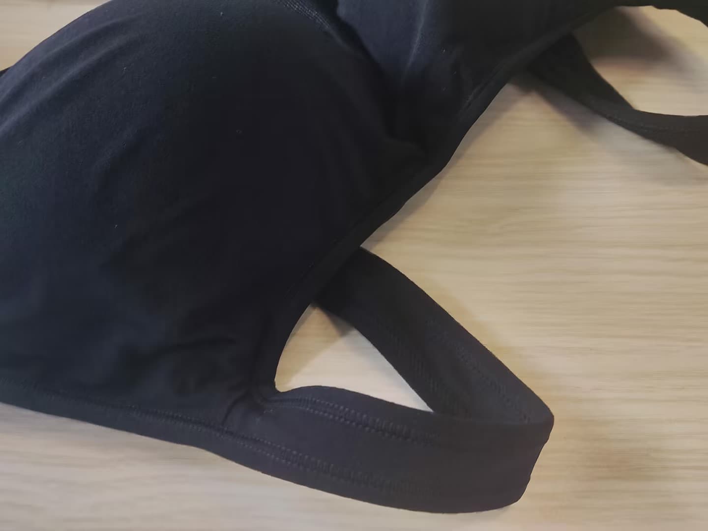 SOUTIEN-GORGE GAINANT FEMME